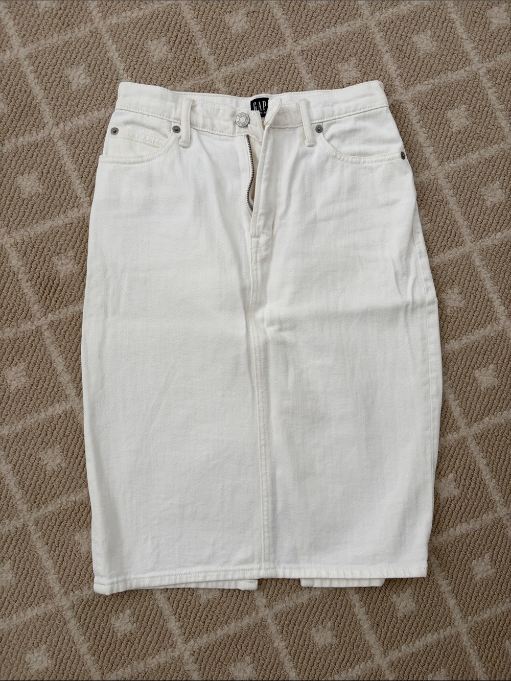 GAP White Denim Pencil Skirt